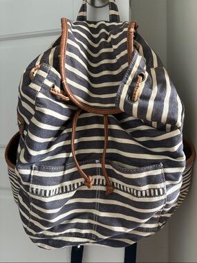 Vintage American Eagle Striped Navy and Cream Canvas Drawstring Backpack